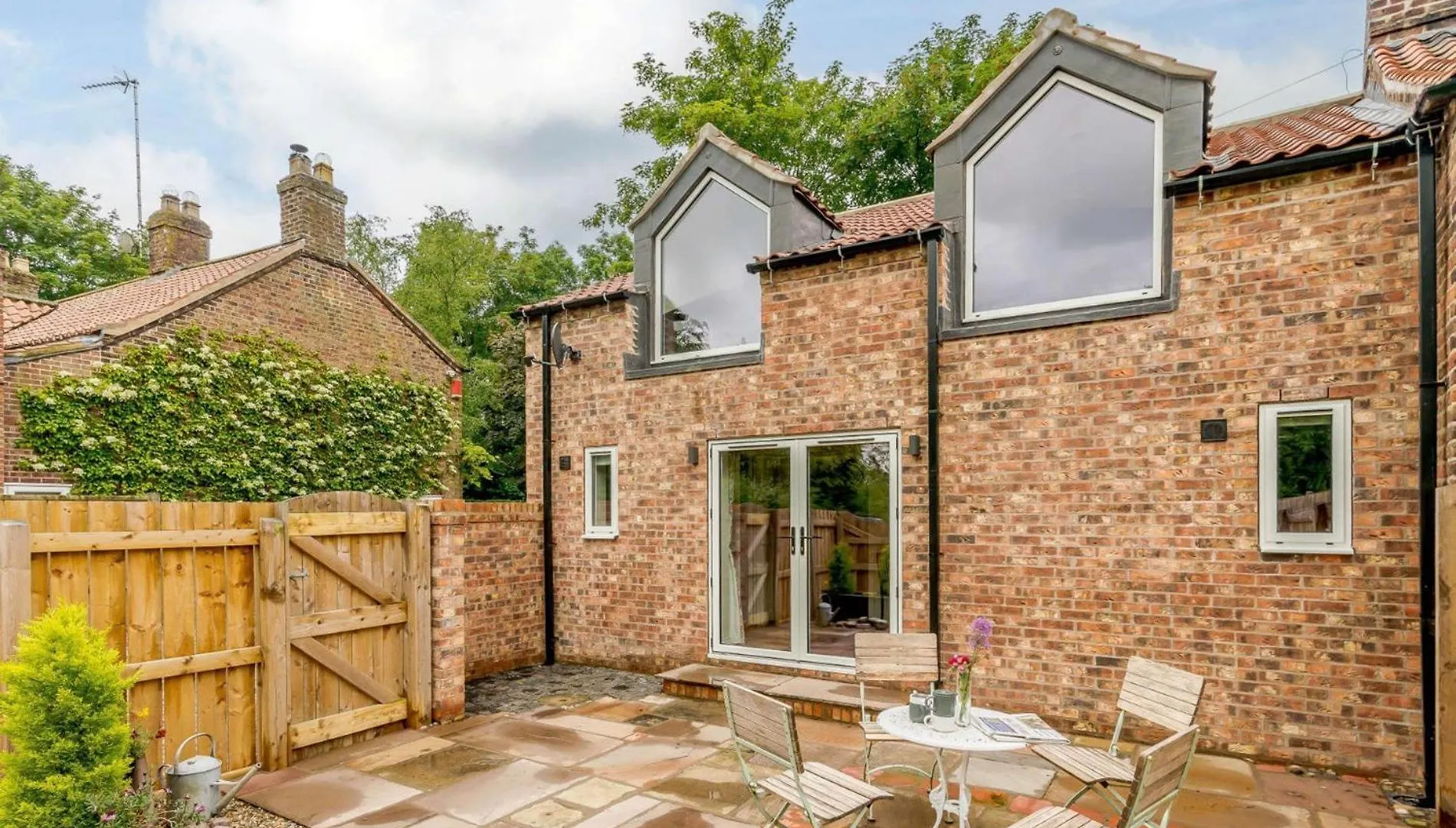 2 Bed In Beverley 88422 Lund 0*,  Royaume-Uni